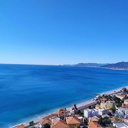Villa Ischia Attico Sul Mare A Verezzi Borgio Verezzi Εξωτερικό φωτογραφία