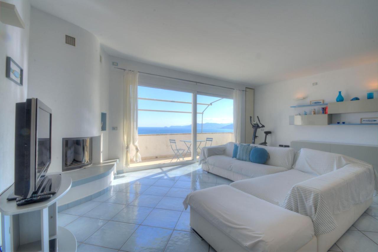 Villa Ischia Attico Sul Mare A Verezzi Borgio Verezzi Εξωτερικό φωτογραφία