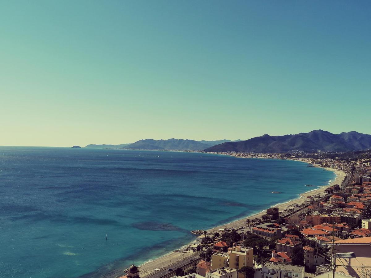 Villa Ischia Attico Sul Mare A Verezzi Borgio Verezzi Εξωτερικό φωτογραφία