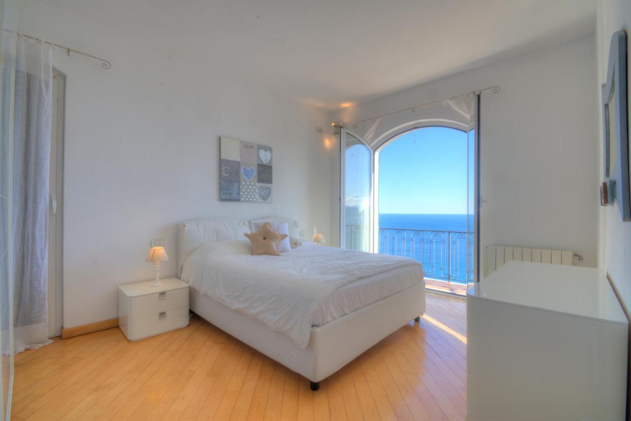 Villa Ischia Attico Sul Mare A Verezzi Borgio Verezzi Εξωτερικό φωτογραφία