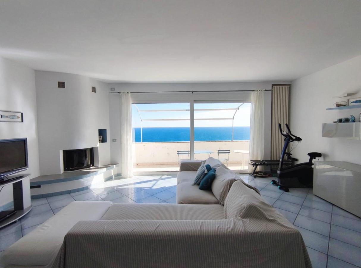 Villa Ischia Attico Sul Mare A Verezzi Borgio Verezzi Εξωτερικό φωτογραφία